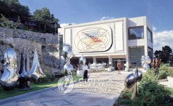 리모델링 마친 창원 문신미술관 재개관