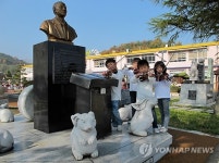 동요 산토끼 연주하는 아이들