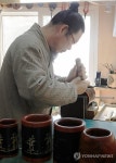 충남 대표 문화상품 붓 통 장인 정봉기씨