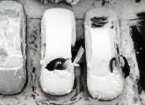 전북지역에 밤새 함박눈…군산 9.6㎝