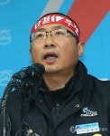 김명환 면허 발급 중단하면 파업 중단할 수 있어