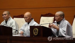 정부 면허발급 유보, 노조 파업중단 용단 내려줄 것