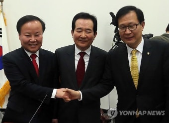손잡은 국정원 개혁특위