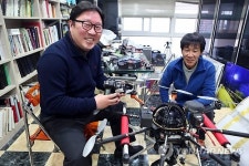 <사람들> 무인 항공촬영 오승환 경성대 사진학과 교수
