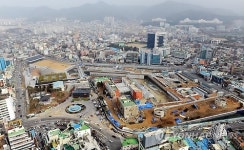 마무리 공사 한창인 국립아시아문화의전당