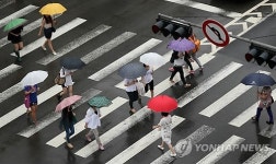 법원 적색등 횡단보도 교통사고 보행자 책임 50%