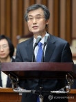인사말하는 조희대 대법관 후보자