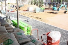울산 혁신도시 내 신·이설초등학교는 아직 공사중