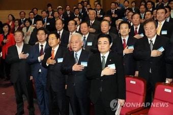 민주, 중앙위서 '새정치민주연합'과 합당 의결