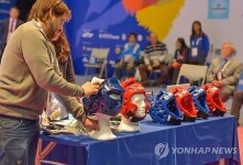  전자헤드기어 도입 첫 걸음…대만서 공개시연