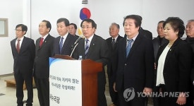 탈당 선언하는 한현택·박용갑 구청장