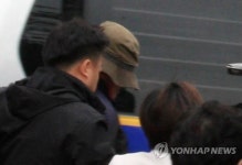 시너 위협 한양CC 해고자 경찰 연행