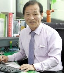 10년 넘게 90대 노모·장모 병 수발한 공무원