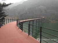 춘천 의암호 자전거길 내달 개통…하늘길 설치