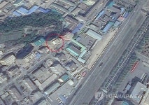 北 붕괴 아파트 바로 옆에 고층건물 두 채
