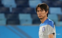 <월드컵2014> 생각에 잠긴 홍 감독