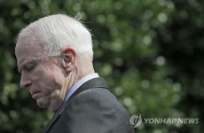 12년전 이라크전 승인 美의회 강경파 흔들