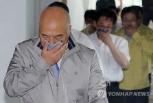 화재 대피 훈련하는 문창극 후보자