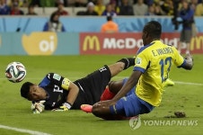 -월드컵- 발렌시아 2골…에콰도르, 온두라스에 역전승