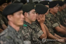 요리사 김 중사·백과사전 진 병장…잊지 않을게