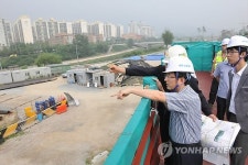 동부간선도로 확장공사현장 방문한 김성환 노원구청장