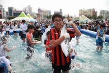 울산조선해양축제…방어 잡았어요