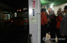 툭하면 사고 부산지하철 1호선 전동차 노후화 심각