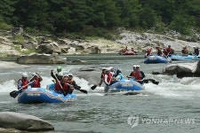 인제 내린천 계곡에서 래프팅 즐겨요
