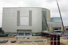 개점 앞둔 수원역 롯데쇼핑몰