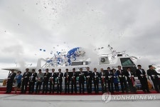 낙동강 생태탐방선 첫 출항