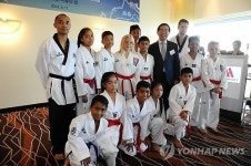 덴마크 태권도 어린이들과 함께 한 박원순 시장