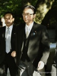 日아베내각 각료들, 패전일 맞아 야스쿠니 참배(종합)