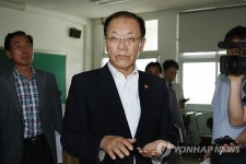 학교 위험시설 공사 조속하게 진행할 것·