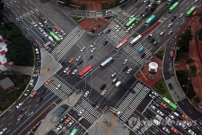 잠실역 버스정류소 이전해 교통혼잡 줄인다