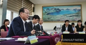 황우여 장관 DMZ 대성동 초교 방문