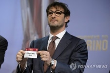 속도 내는 축구 대표팀 감독 선임…첫 후보는 페라라