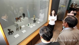 말박물관 정기특별전 세계의 말 조각 개최