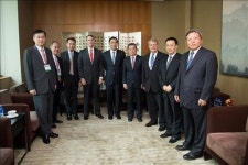 홍기택 산은 회장, 