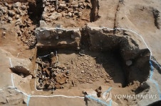 대성동고분군서 발굴된 5세기 2/4분기 대형 목곽묘