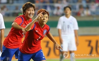 <아시안게임> 기뻐하는 전가을 지소연