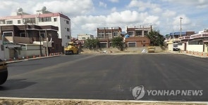  빈집 터가 동네주차장으로 탈바꿈