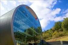 자연의 품에 자리잡은 미술관…춘천 이상원미술관 개관