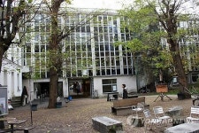 파리 유학 北대학생, 北 강제송환 과정서 탈출해 은신