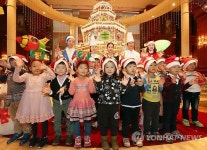 임피리얼 팰리스, 진저 브레드 하우스 자선 이벤트 진행