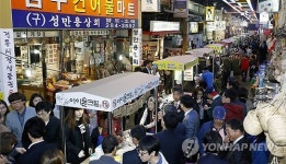 위기의 전주 남부시장, 야시장으로 부활하다