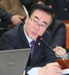질의하는 김태원 의원