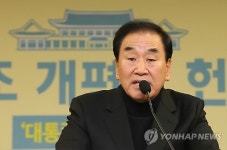 이재오 현정권, 유신독재 향수 갖고있지 않나