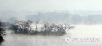 장관 이루는 춘천 소양강 물안개