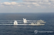 동해 해군1함대 기동사격 훈련