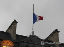 파리 테러 사건 이튿날 또 프랑스서 총격…2명 부상(종합)